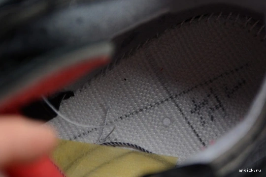 Rep EP x 4 CV9388-001 “Bred” Air O-W CV9388-001 Jordan 0401